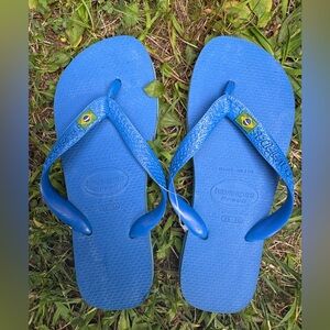 NWOT Havaianas Vibrant Blue Sandals US Size 4/5